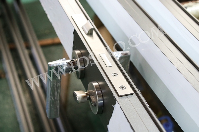 佛山樓上樓門(mén)窗廠家的高端門(mén)窗價(jià)格怎么樣？