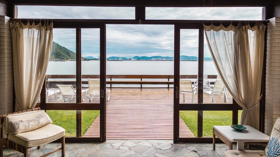 工程門窗安裝中會出現(xiàn)的問題都有哪些？-樓上樓高端門窗