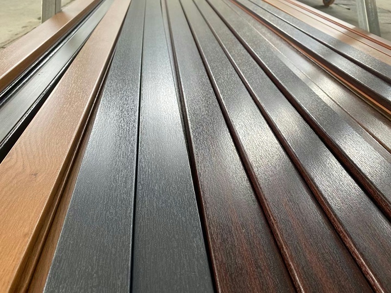 健康鋁木門窗流行的原因是什么？裝在室內(nèi)好看嗎？需注意什么問題？