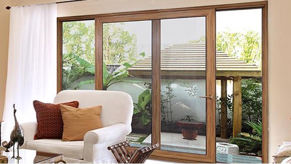 高端別墅門窗的標(biāo)配？國(guó)內(nèi)門窗十大品牌樓上樓門窗：就這？