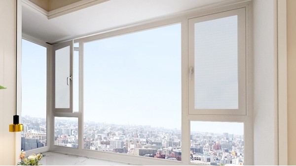 多雨季節(jié)，選擇樓上樓高端門窗，建筑不需“潮流”！