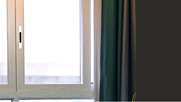 佛山哪里有做高端鋁木系統(tǒng)門窗的門窗廠家？