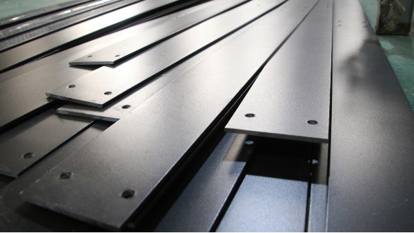 酒店裝飾門窗工程應(yīng)該選用什么品牌的門窗幕墻供應(yīng)商？